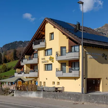 Hotel Restaurant Schoenau 3*