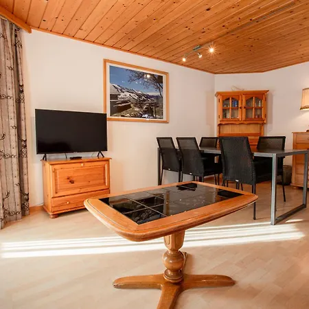 ホテル レストラン シェーナウ ウィルトハウス