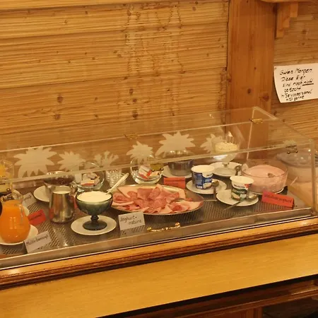 호텔 Restaurant Schoenau 3*