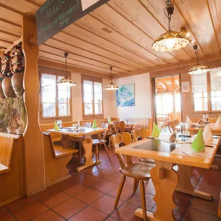 Restaurant Schoenau 호텔 3*