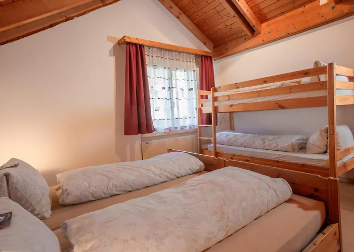 Hotel Restaurant Schoenau 3*